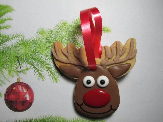 Christmas Spicy Gingerbread Reindeer Head Biscuit